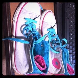 Size 4 Converse Zippered Back Shoes (youth girls)